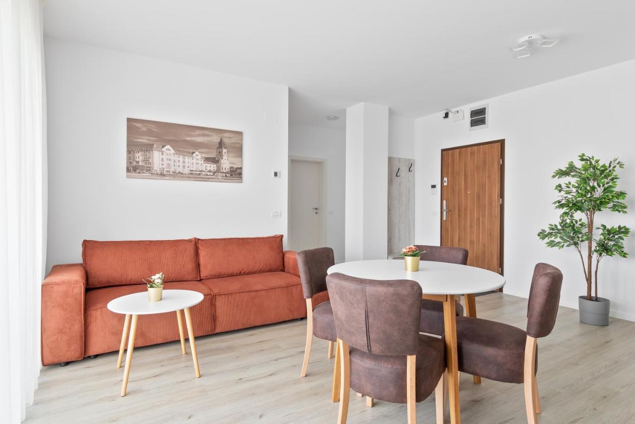 Grand Hill Flats Lägenhet Oradea Exteriör bild