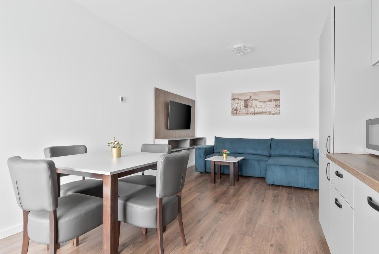 Grand Hill Flats Lägenhet Oradea Exteriör bild