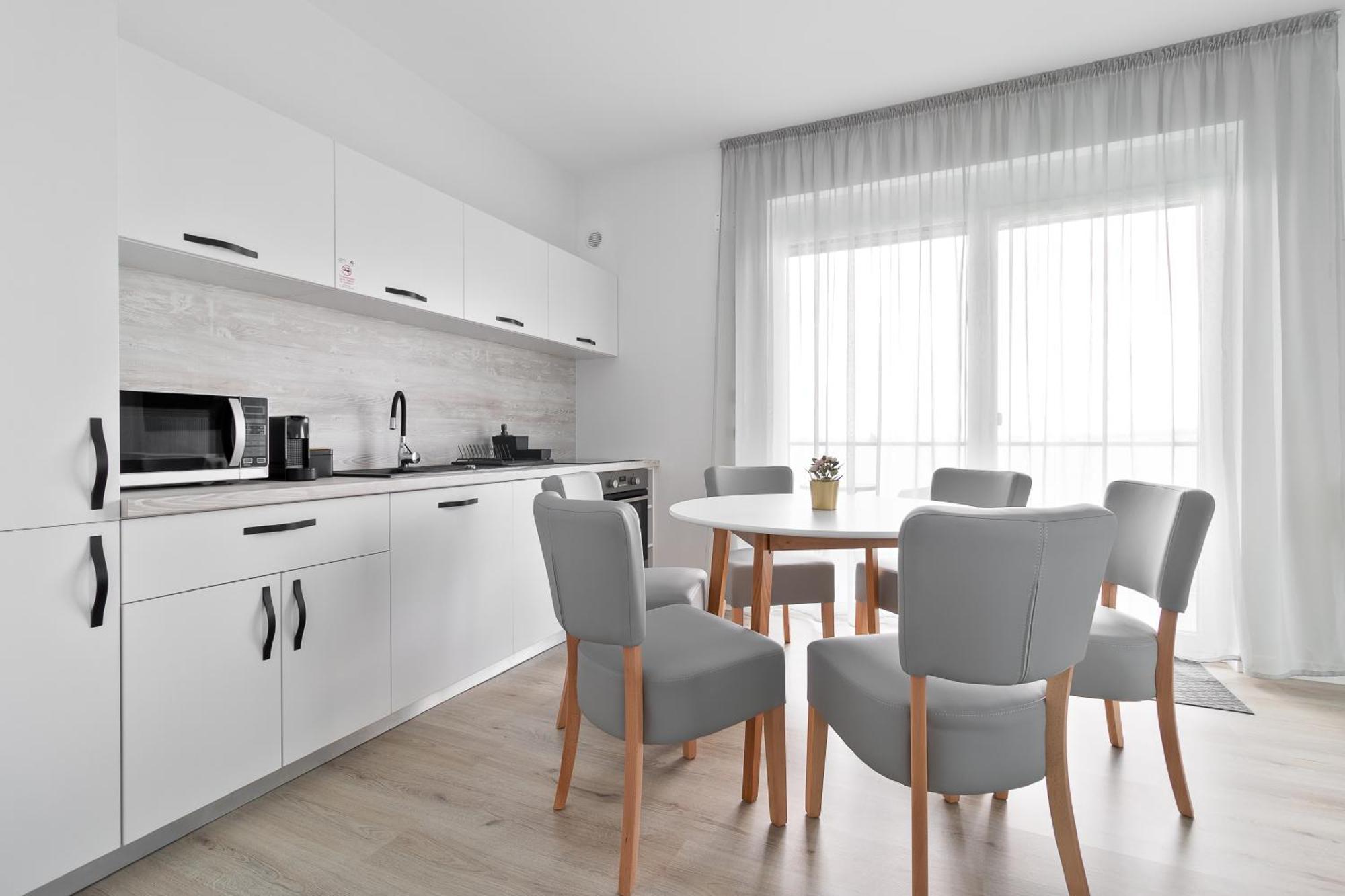 Grand Hill Flats Lägenhet Oradea Exteriör bild